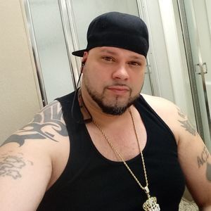 Meet your Posher, Ace